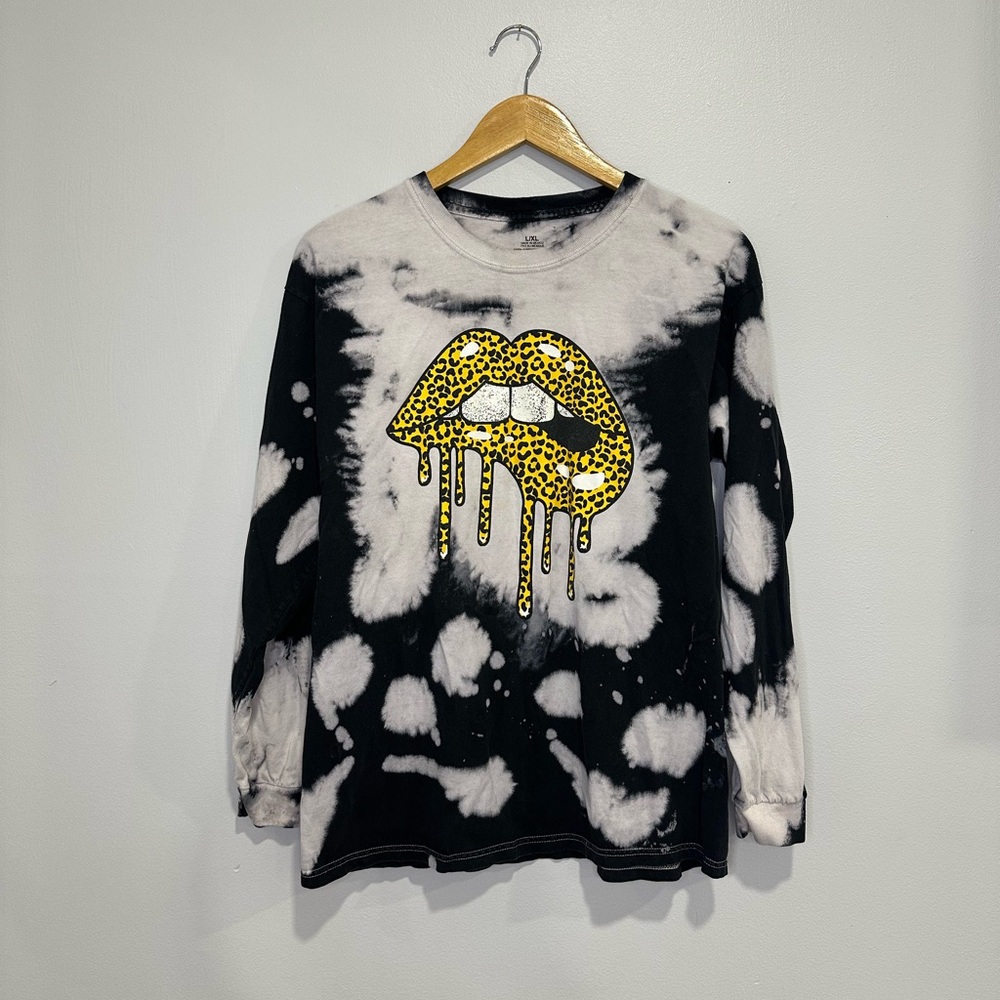 Forever 21 Leopard Lips Tie-Dye Sweatshirt